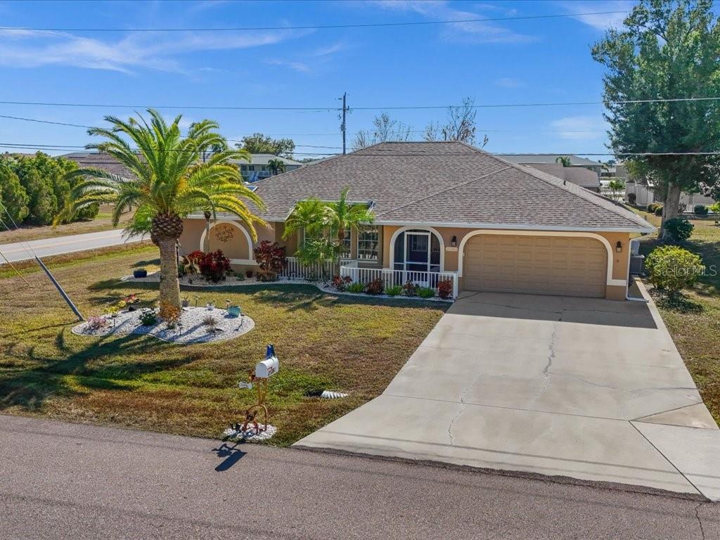 25263 Padre Lane Punta Gorda, FL 33983 - Photo 4 of 60