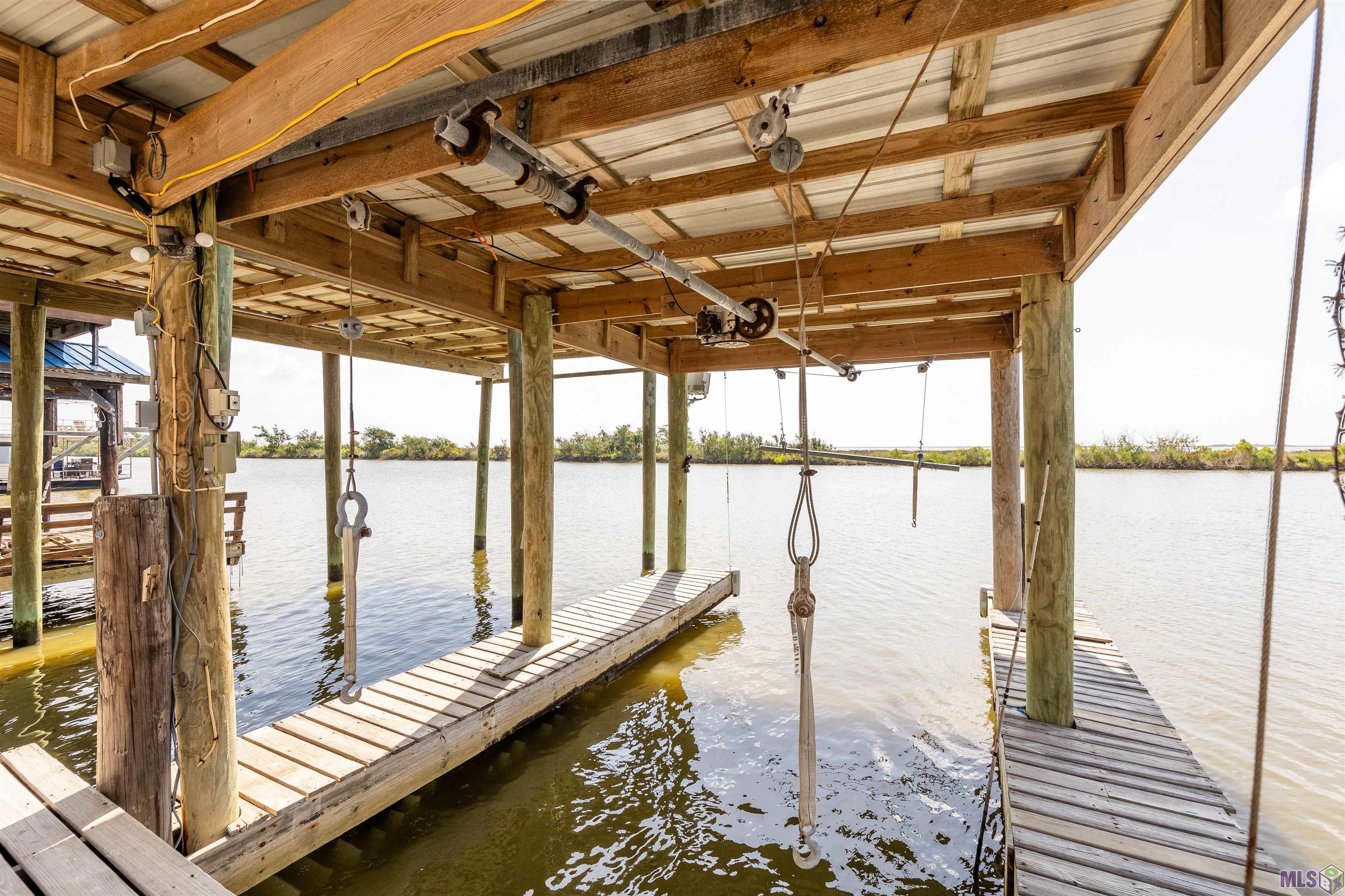 8209 Redfish Street Chauvin, LA 70344 - Photo 7 of 19