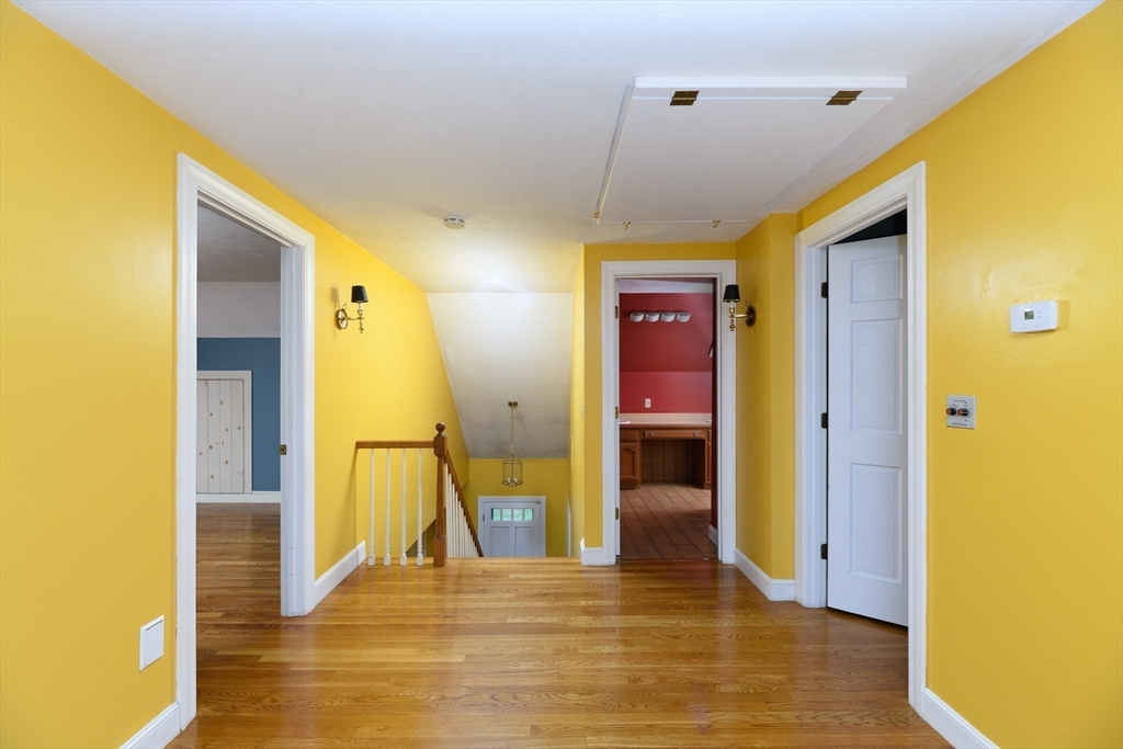106 Newell Road Holden, MA 01520 - Photo 23 of 41