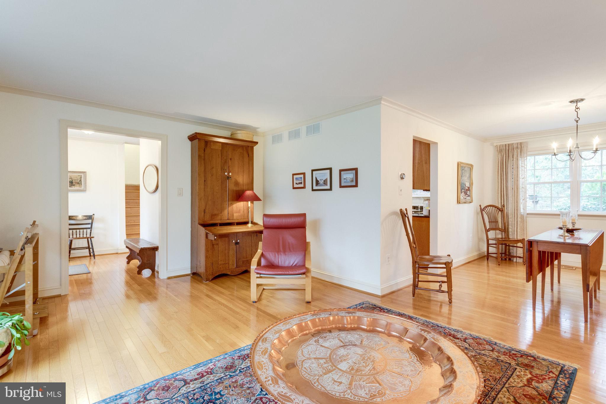 1832 Post Oak Trail Reston, VA 20191 - Photo 4 of 39 Open to foyer and dining room