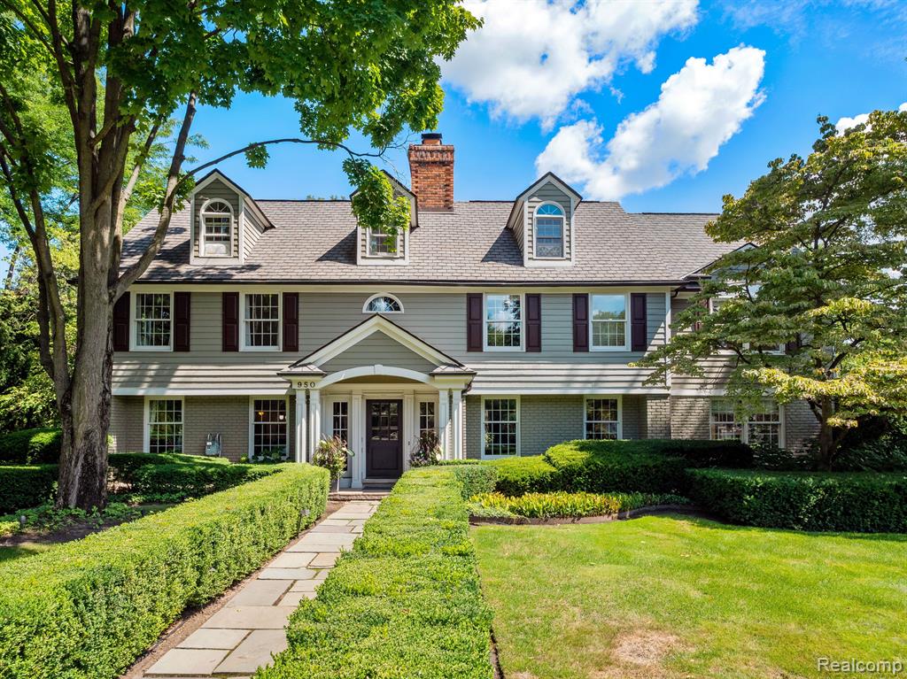 950 Waddington Road Bloomfield Hills, MI 48301 - Photo 1 of 60