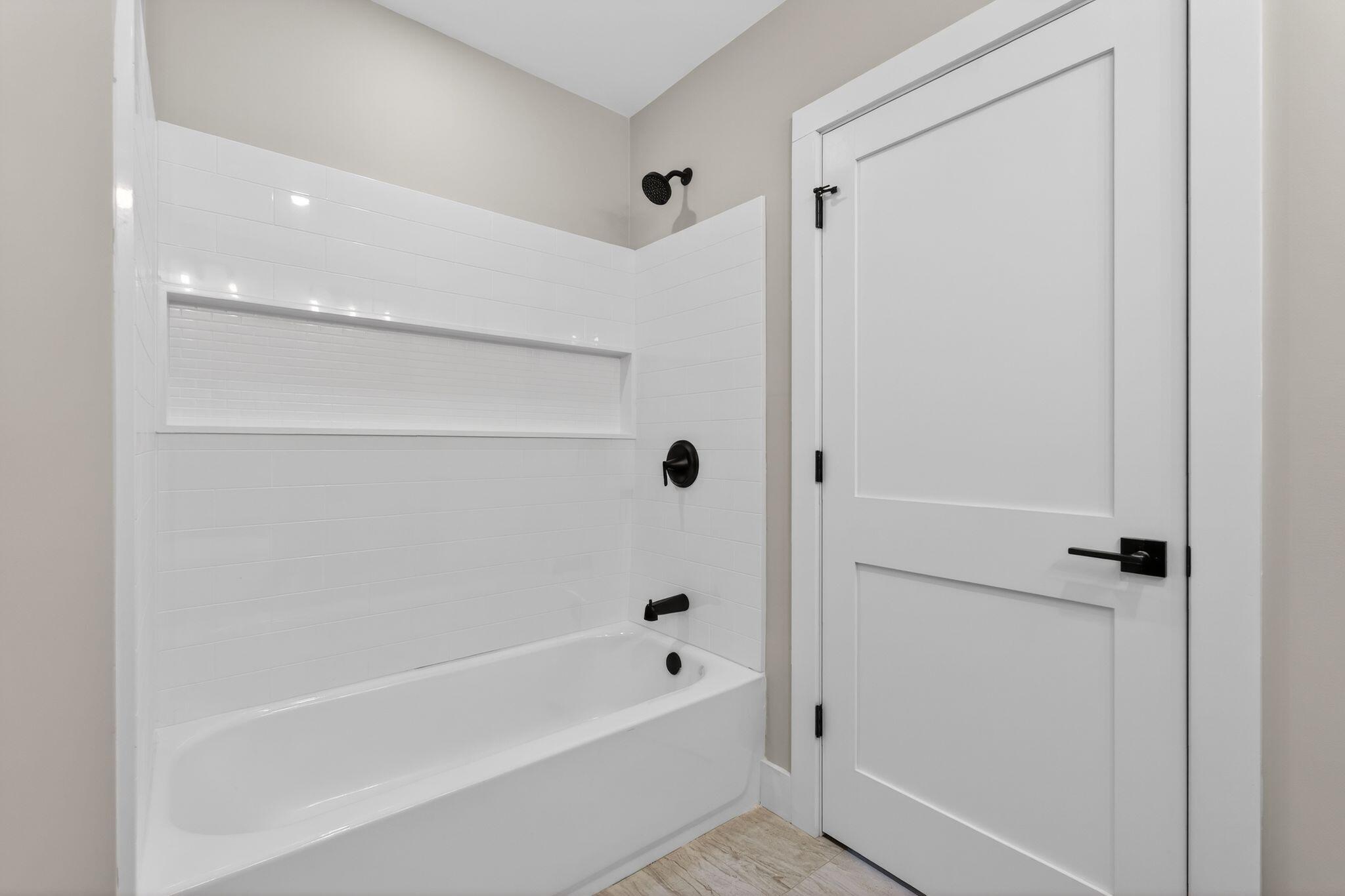 35 Fairway Commons Drive, Unit 14 Gorham, ME 04038 - Photo 28 of 47 27_DSC00046