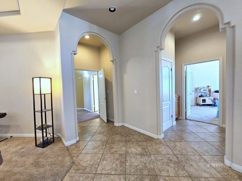 2333 Lacey Street Ridgecrest, CA 93555 - Photo 12 of 47