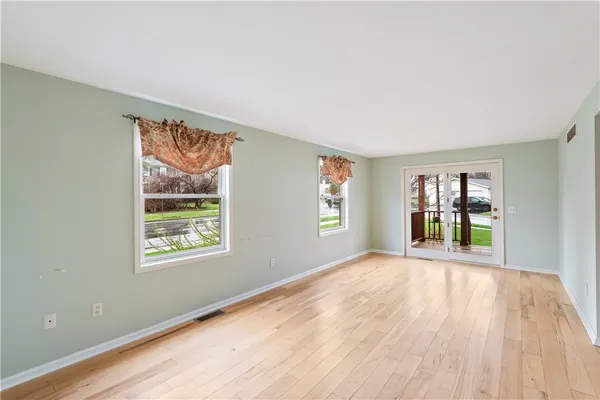 $189,900 | 22 High Street, Livonia, NY 14487