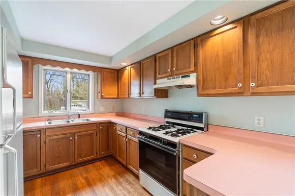$189,900 | 22 High Street, Livonia, NY 14487