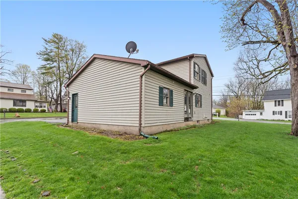$189,900 | 22 High Street, Livonia, NY 14487