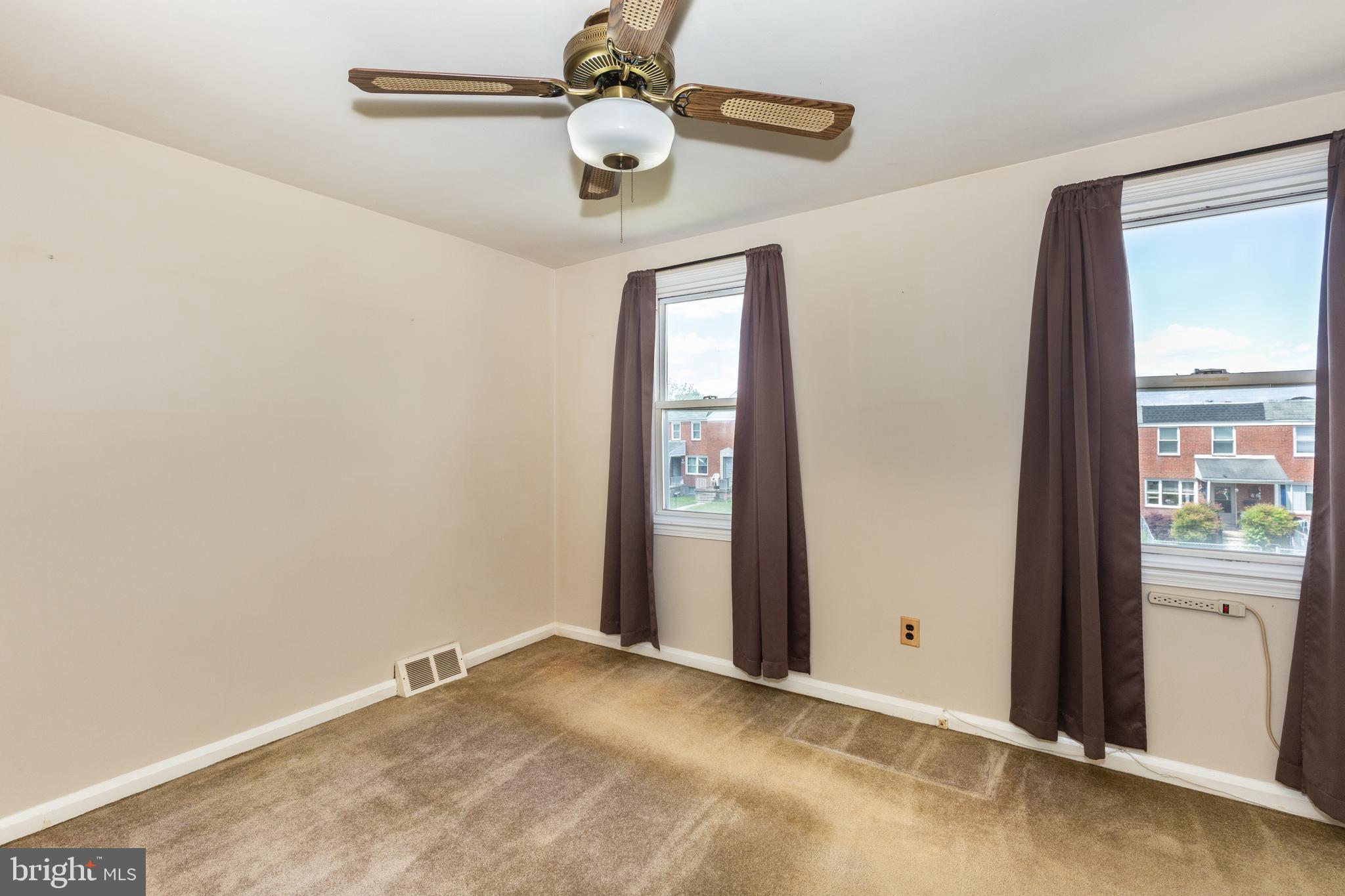 729 Aldworth Road Dundalk, MD 21222 - Photo 30 of 39 Primary Bedroom