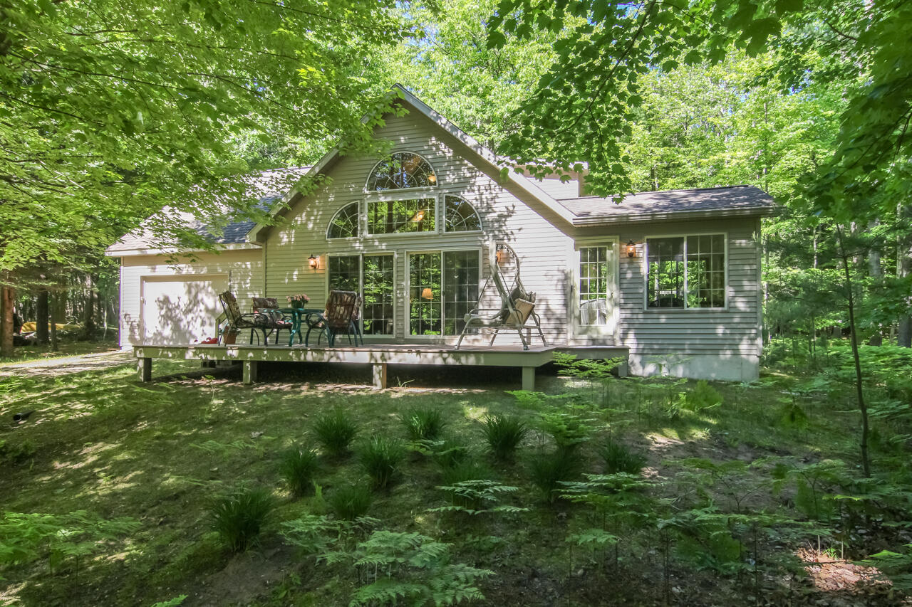 6756 Deadstream Road Honor, MI 49640 - Photo 12 of 58 2-Scene-2