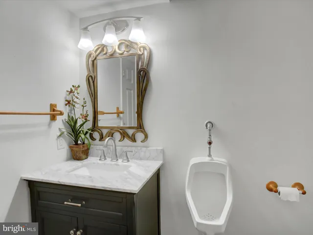 $635,000 | 2384 Castlegreen Drive, Greencastle, PA 17225