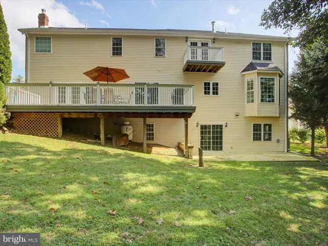 $635,000 | 2384 Castlegreen Drive, Greencastle, PA 17225