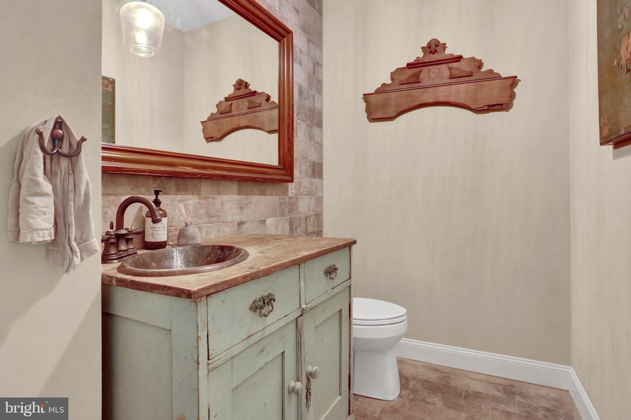 1404 Springhouse Road Sinking Spring, PA 19608 - Photo 27 of 61