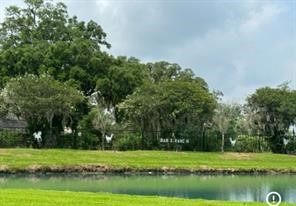 383 Brahman Trail Angleton, TX 77515 - Photo 7 of 7 a view of a park