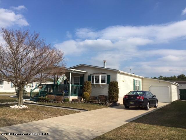 90 Pine Ridge Boulevard Whiting, NJ 08759 - Photo 1 of 33 IMG_1369