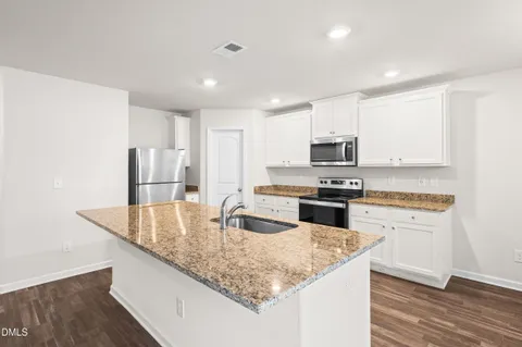$385,000 | 725 Fauna Street, Zebulon, NC 27597