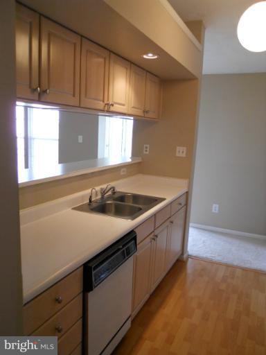 23 Laurel Path Court Nottingham, MD 21236 - Photo 1 of 13 Kitchen