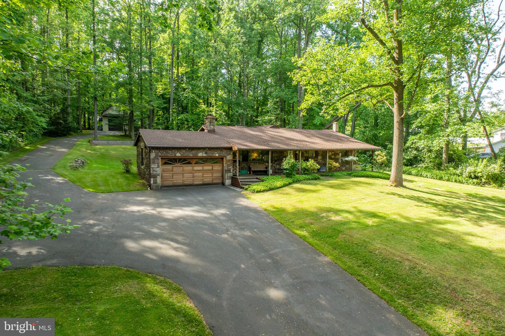 1196 School house Road