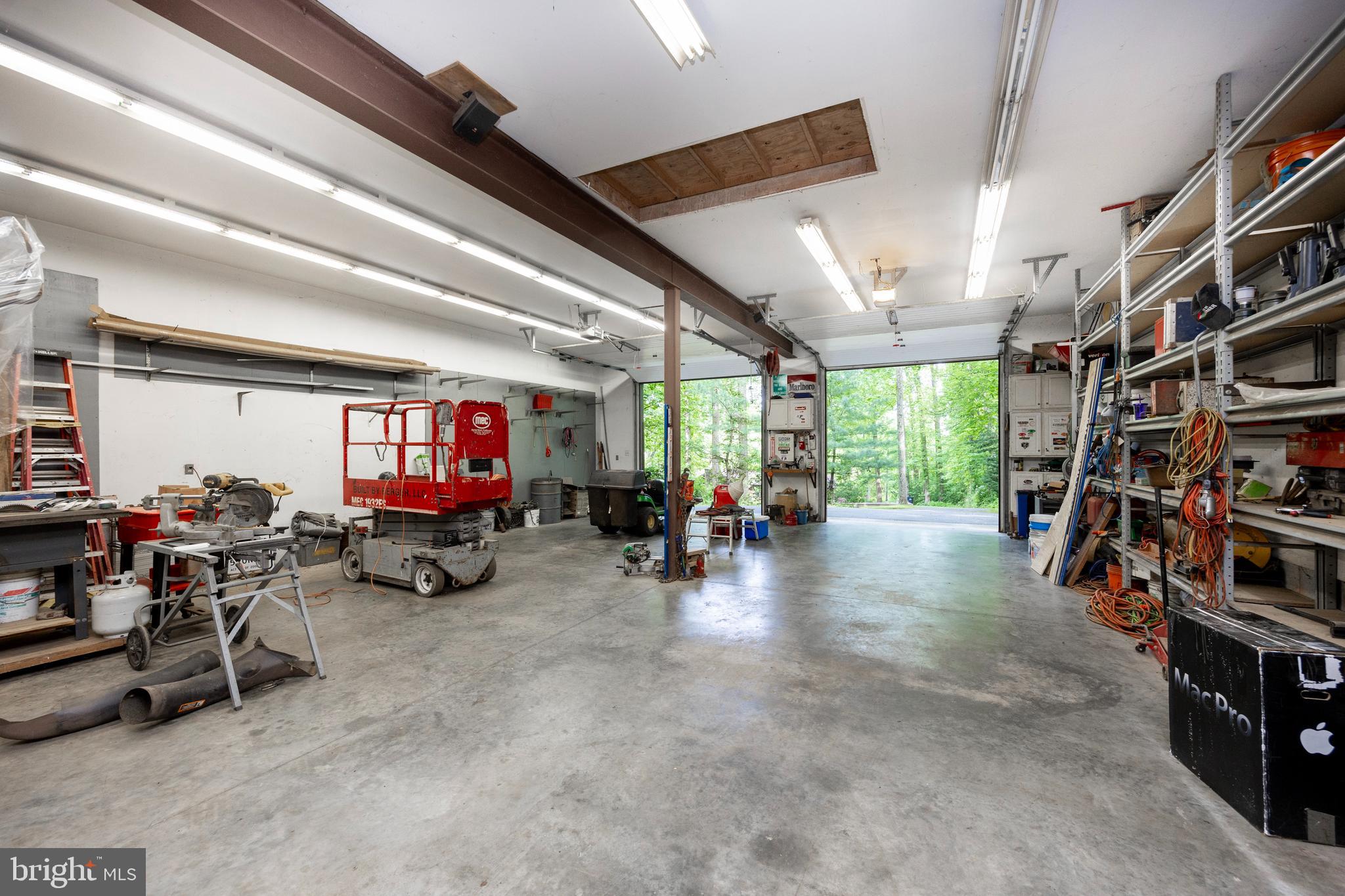 1196 Schoolhouse Road Pottstown, PA 19465 - Photo 17 of 61 1725 Sq ft workshop garage