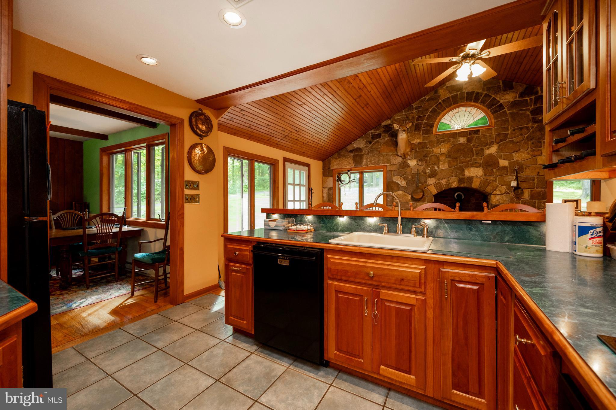 1196 Schoolhouse Road Pottstown, PA 19465 - Photo 40 of 61