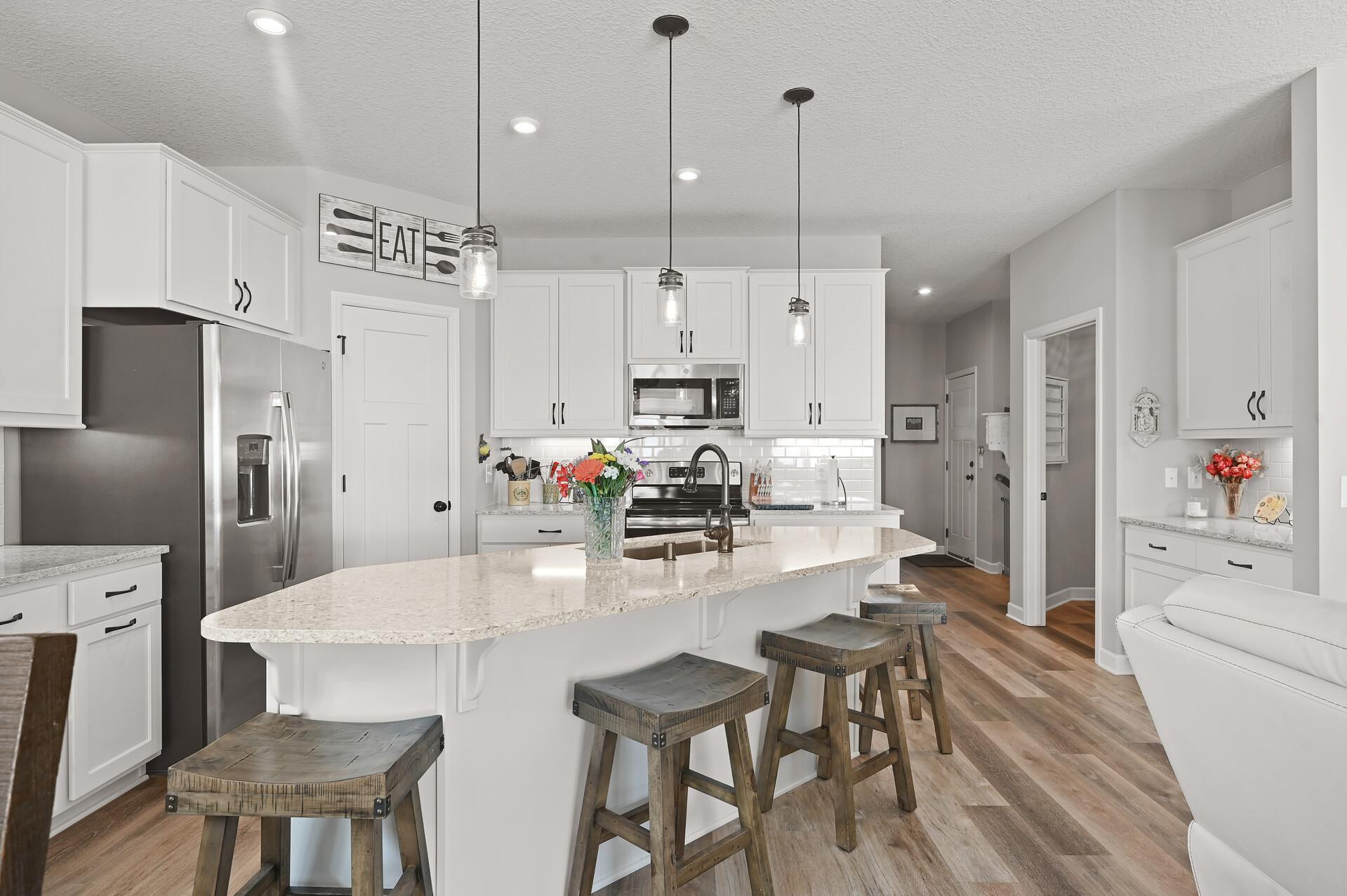 992 Oakwood Road Newport, MN 55055 - Photo 1 of 1 Gallery Image 1