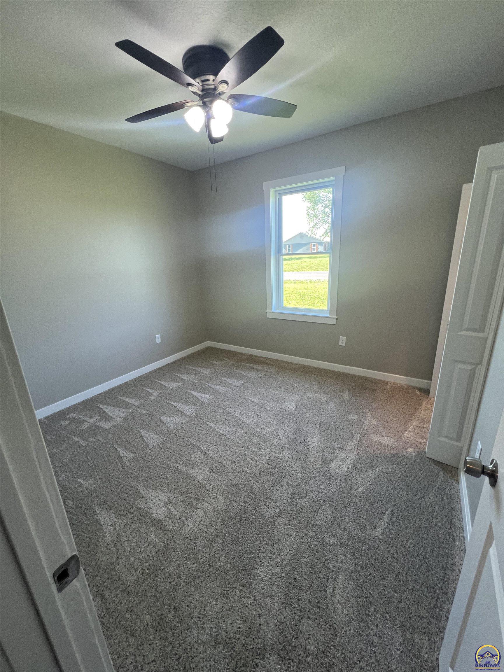 493 Highway 58 Gridley, KS 66852 - Photo 15 of 20
