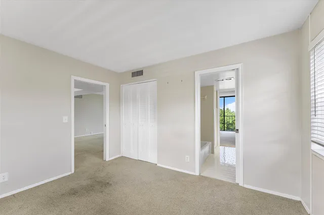 $395,000 | 501 Southwest 11th Place, Unit 418, Boca Raton, FL 33432