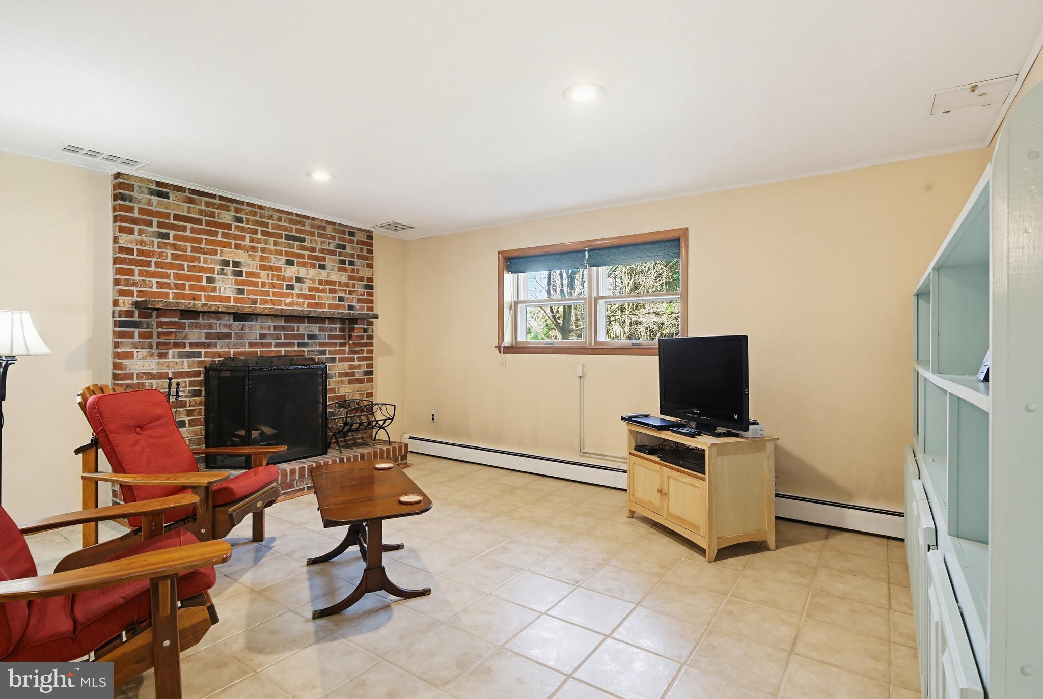 2701 Garrett Road White Hall, MD 21161 - Photo 26 of 37