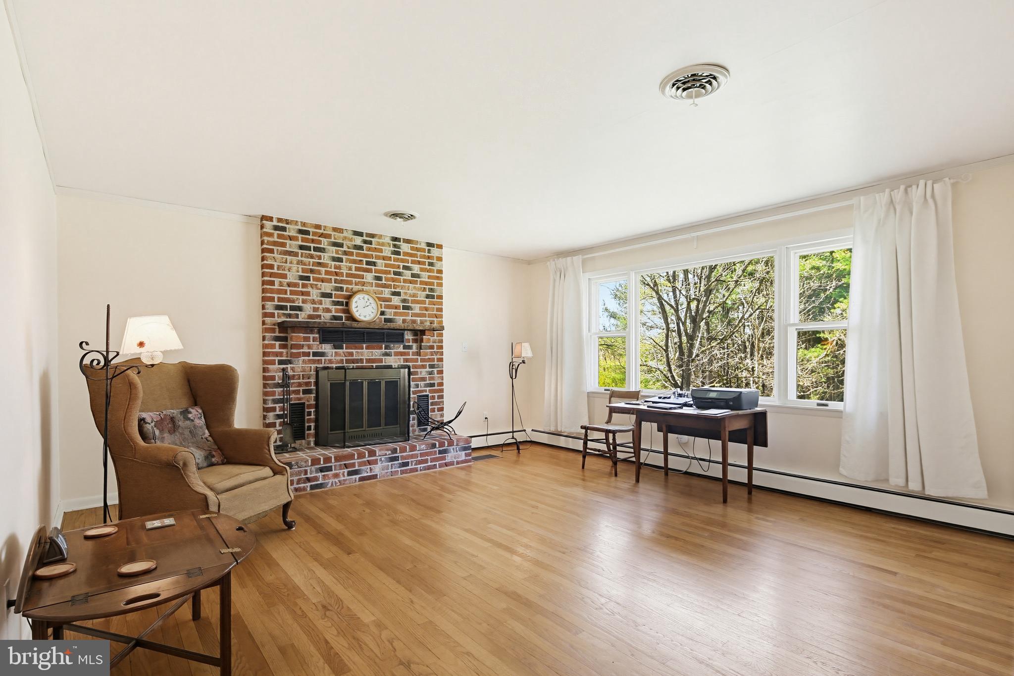 2701 Garrett Road White Hall, MD 21161 - Photo 8 of 37