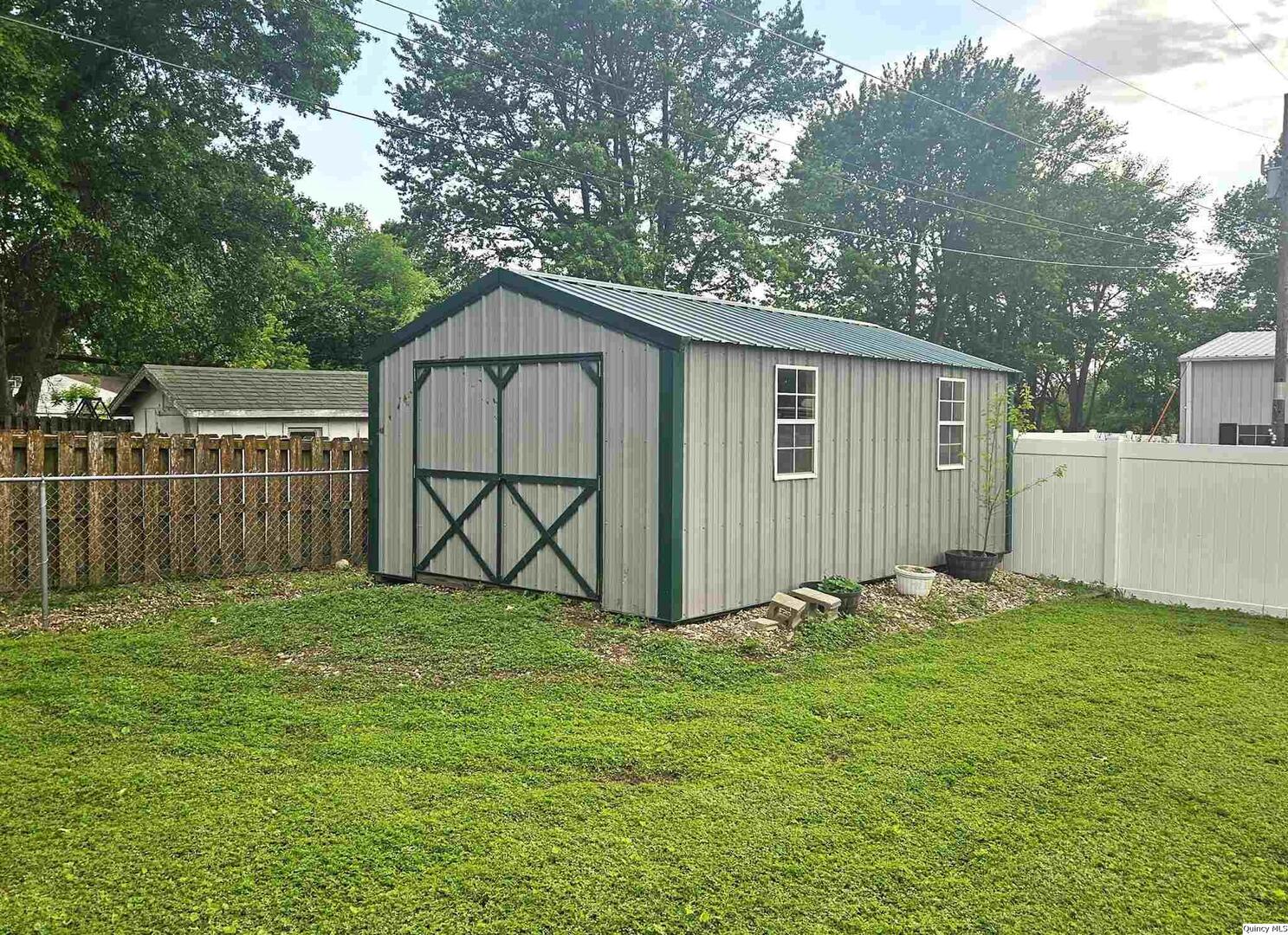 5128 Ri-Dora Street Quincy, IL 62305 - Photo 29 of 31