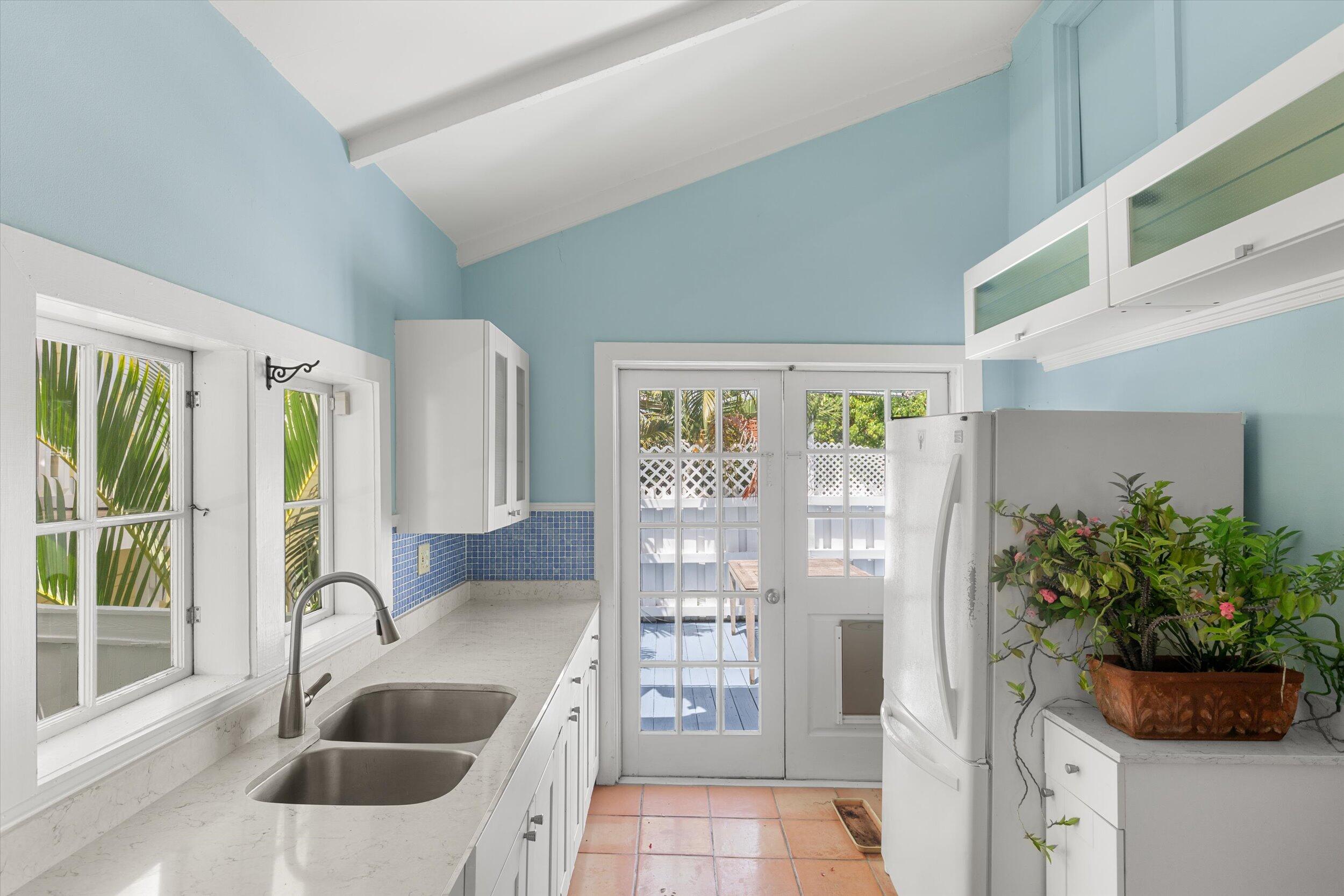 1500 Seminary Street, Unit 5A Key West, FL 33040 - Photo 2 of 17 original-47