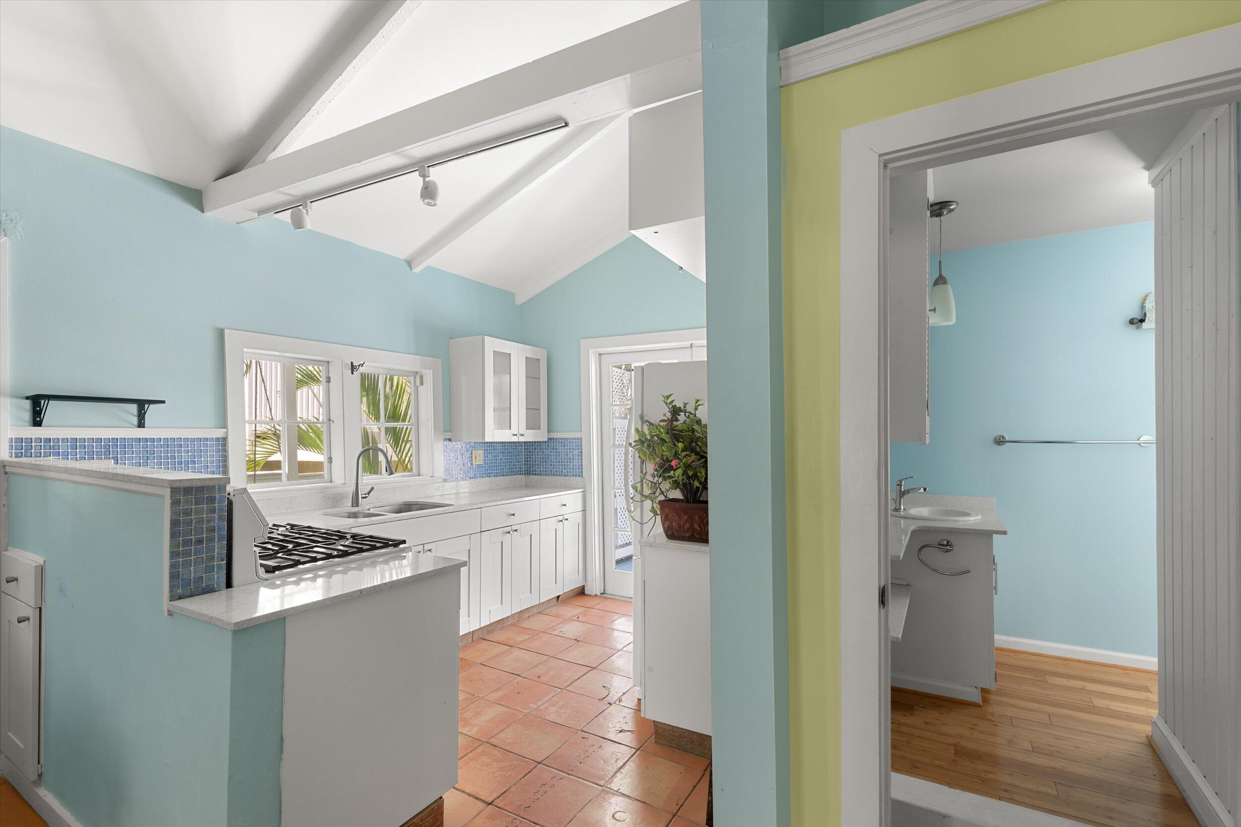 1500 Seminary Street, Unit 5A Key West, FL 33040 - Photo 3 of 17 original-46