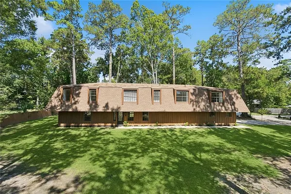 $539,500 | 113 Laurelwood Drive, Covington, LA 70433