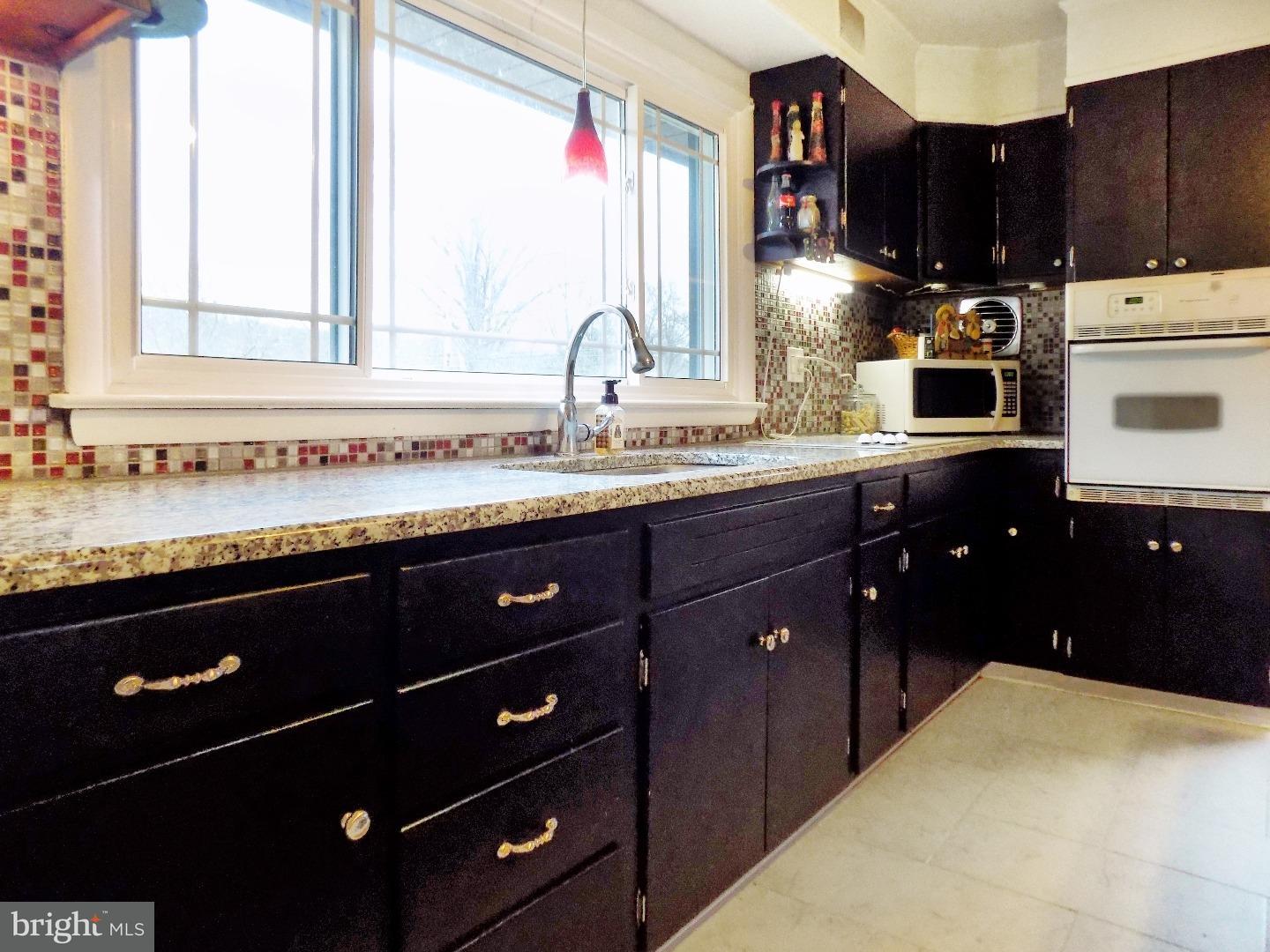 1492 Buchert Road Pottstown, PA 19464 - Photo 8 of 24 Kitchen