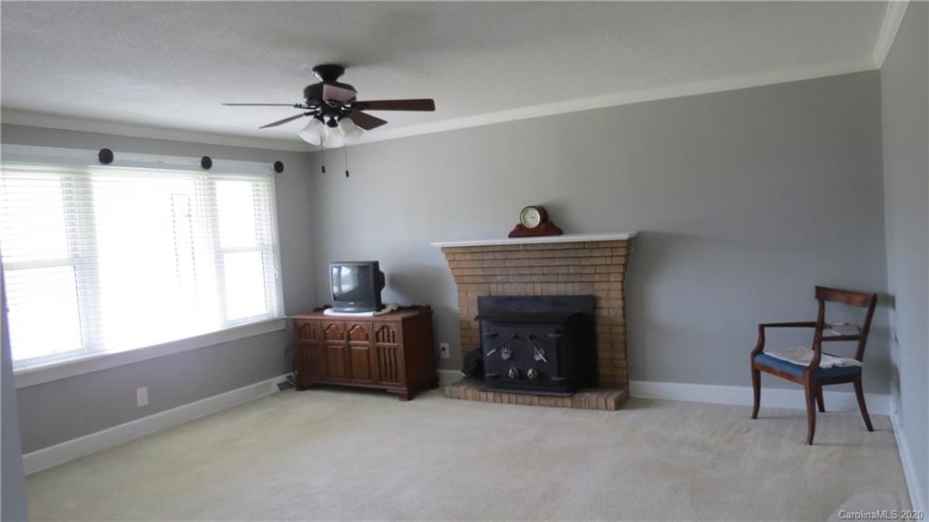 106 Marsha Lane Rutherfordton, NC 28139 - Photo 6 of 18 Gallery Image 6