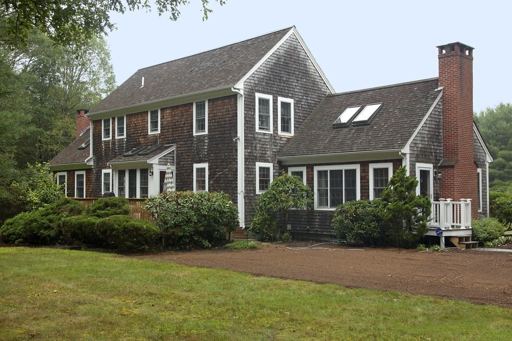 13 Churchill Road Plympton, MA 02367 - Photo 3 of 17 Gallery Image 3