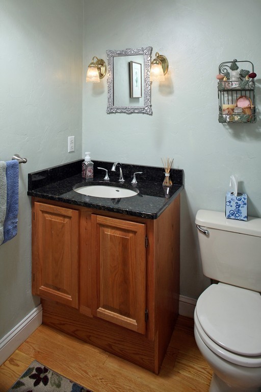 13 Churchill Road Plympton, MA 02367 - Photo 7 of 17 Gallery Image 7