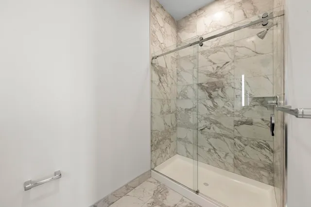 $3,800 | 121 34th Street, Unit 506, Union City, NJ 07087