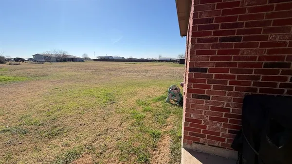 $1,650 | 8411 Angus Drive, Justin, TX 76247