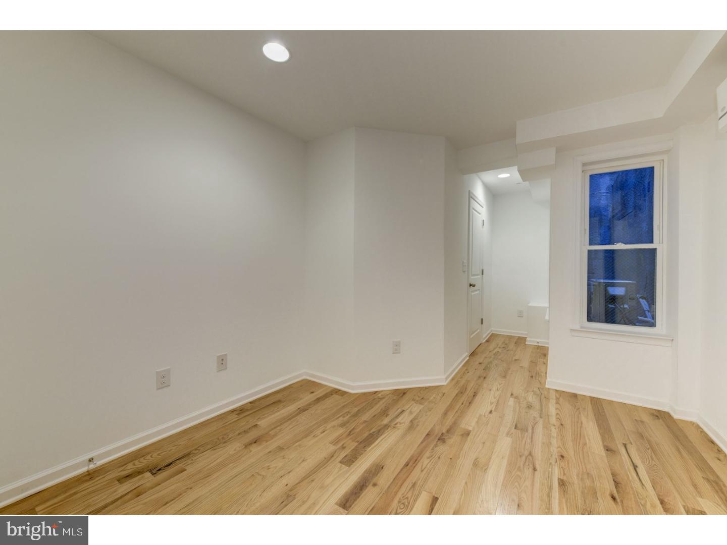 620 North 2nd Street Philadelphia, PA 19123 - Photo 7 of 7 a view of an empty room and window