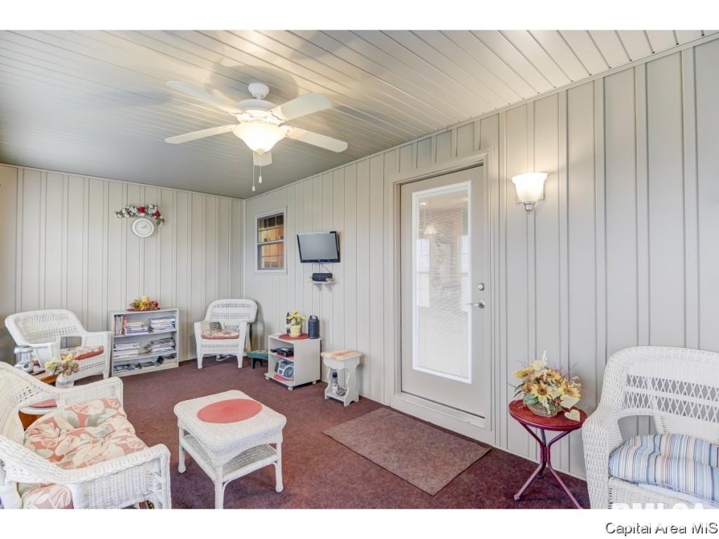 24712 Brookwood Hills Road Athens, IL 62613 - Photo 15 of 36 Gallery Image 15