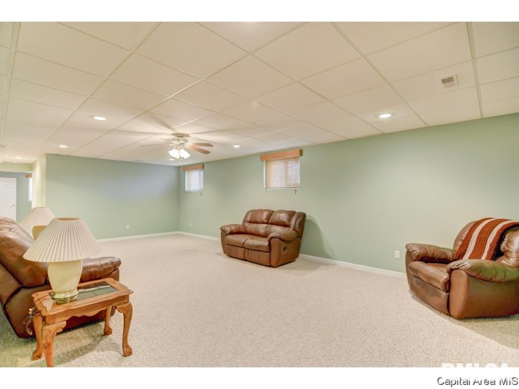 24712 Brookwood Hills Road Athens, IL 62613 - Photo 27 of 36 Gallery Image 27