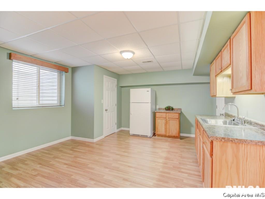 24712 Brookwood Hills Road Athens, IL 62613 - Photo 31 of 36 Gallery Image 31
