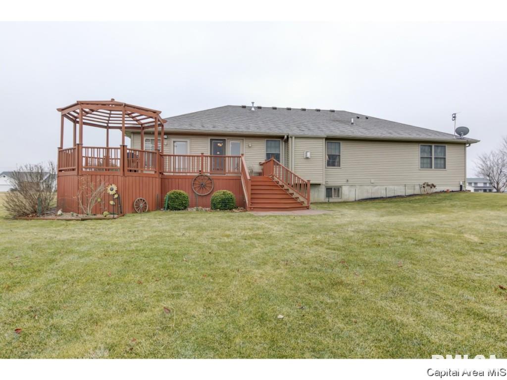 24712 Brookwood Hills Road Athens, IL 62613 - Photo 34 of 36 Gallery Image 34