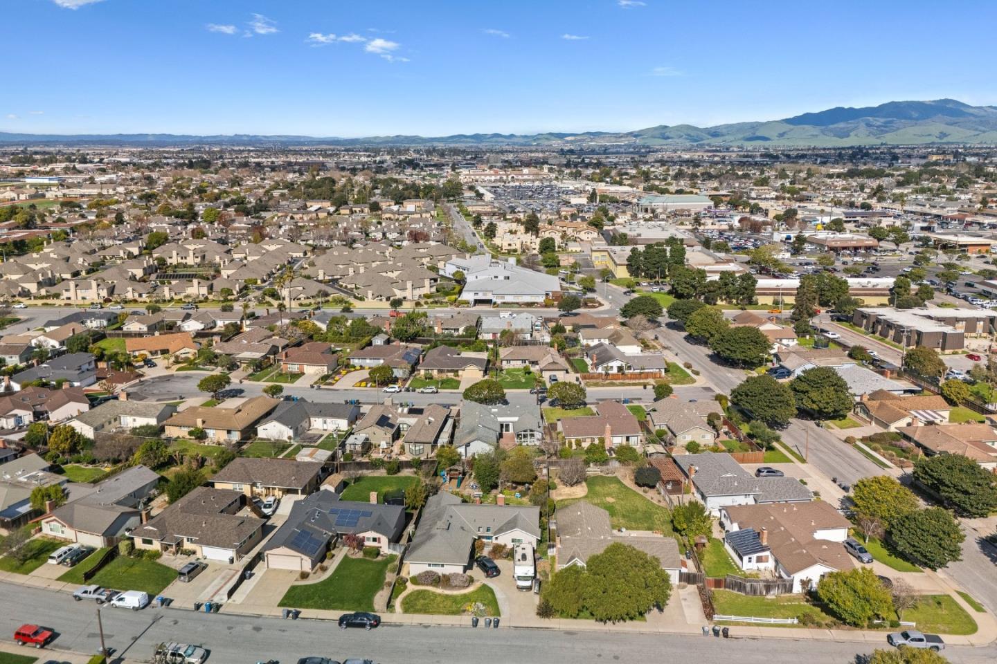 15 Del Rey Circle Salinas, CA 93901 - Photo 37 of 42 an aerial view of residential building with parking space