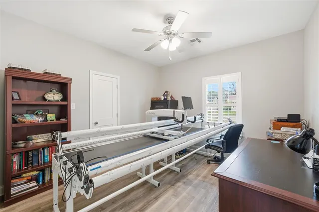 $459,900 | 810 North Davis Street, West, TX 76691