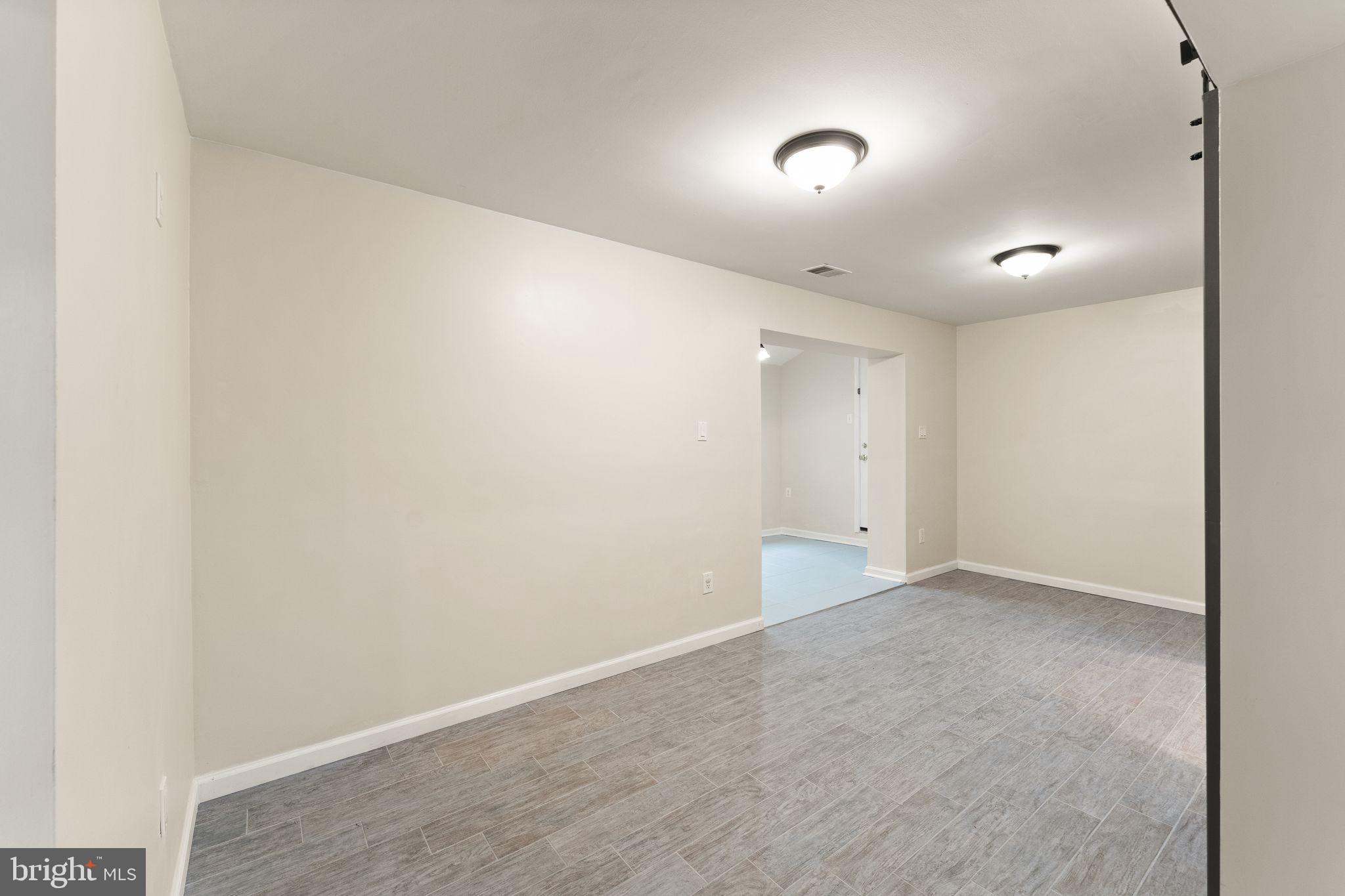 7265 Linden Tree Lane Springfield, VA 22152 - Photo 28 of 49 Gallery Image 28