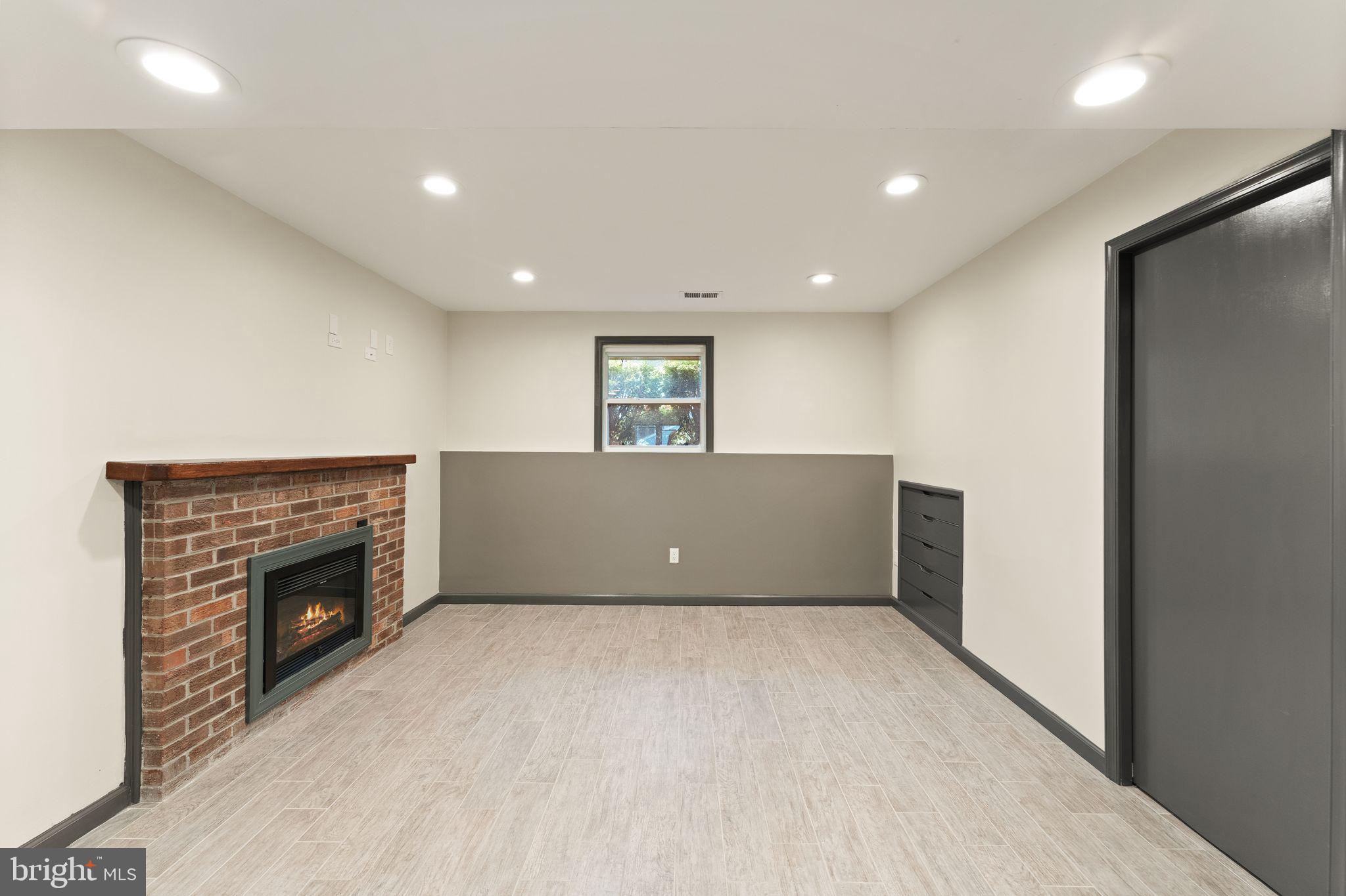 7265 Linden Tree Lane Springfield, VA 22152 - Photo 30 of 49 Gallery Image 30