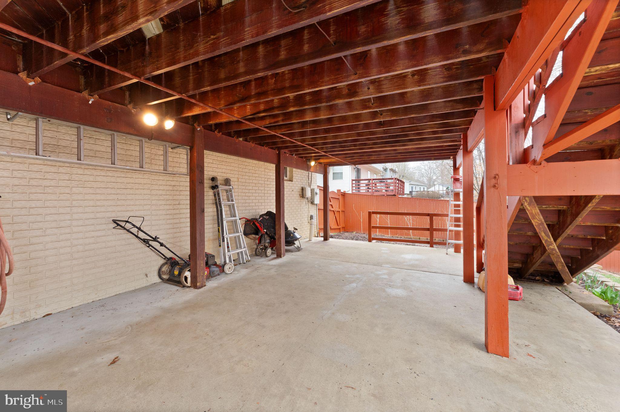 7265 Linden Tree Lane Springfield, VA 22152 - Photo 43 of 49 Gallery Image 43