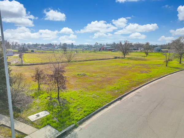 $375,000 | 11070 Jeff Brian Lane, Wilton, CA 95693