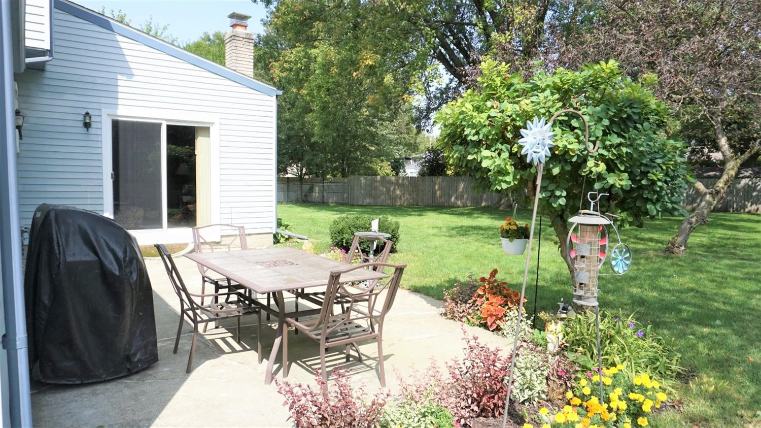 377 Meadowlake Road Canton, MI 48188 - Photo 12 of 31 Photo 12