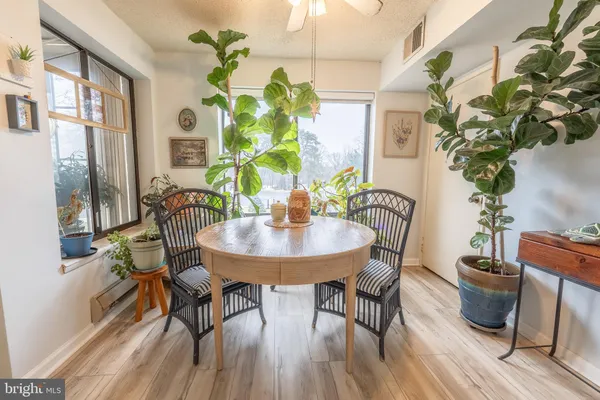 $269,000 | 15300 Beaverbrook Court, Unit 882K, Silver Spring, MD 20906